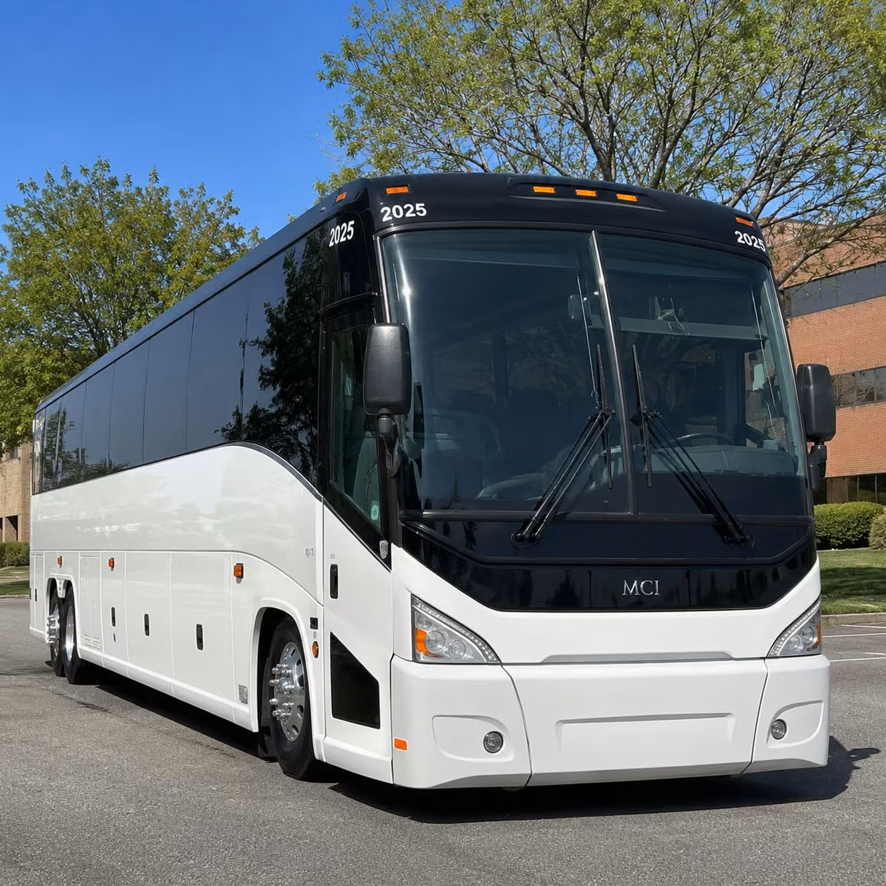 getting your group to spectrum center and uptown charlotte shows
