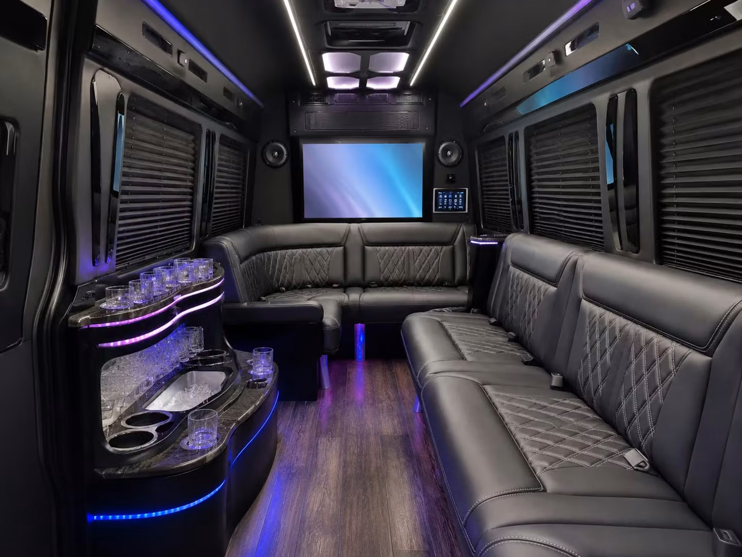 getting your whole group to charlotte douglas international airport has never been this easy
